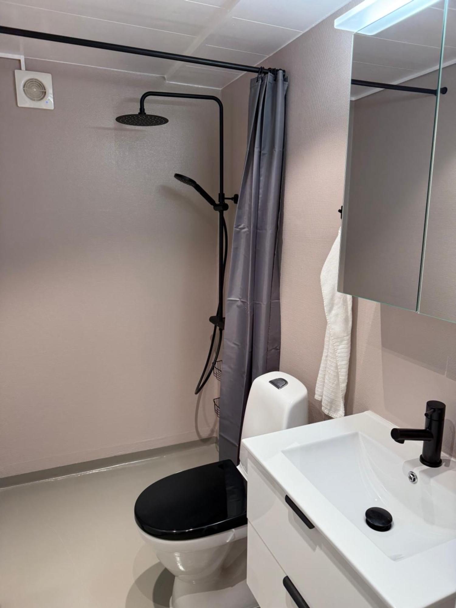 Modern Familjelaegenhet Apartman Sundsvall Kültér fotó